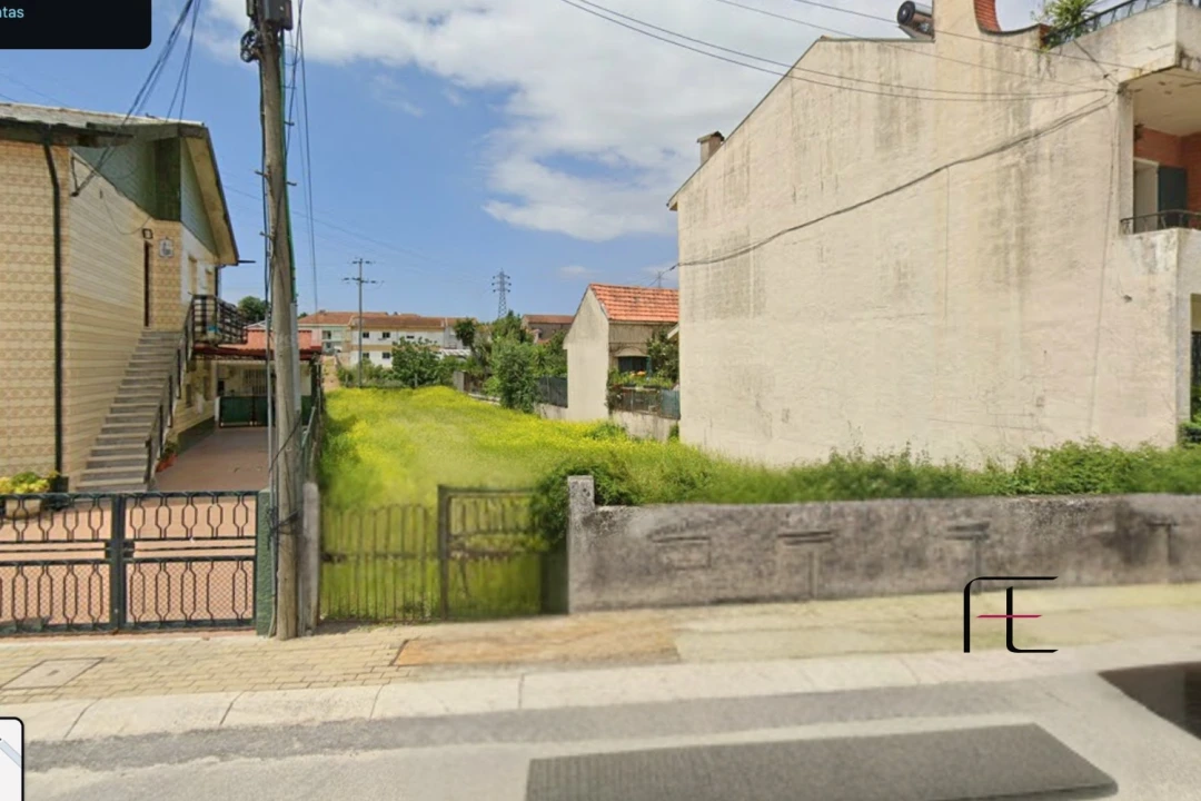Terreno para Venda em Ermesinde Foto 2