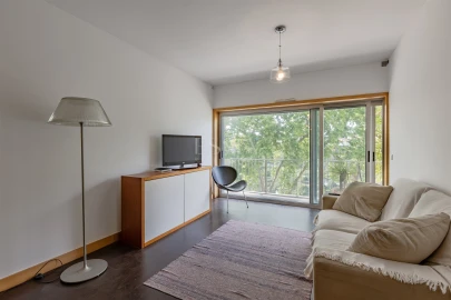 Apartamento T3 para Arrendamento em Cedofeita, Santo Ildefonso, Sé, Miragaia, São Nicolau e Vitória