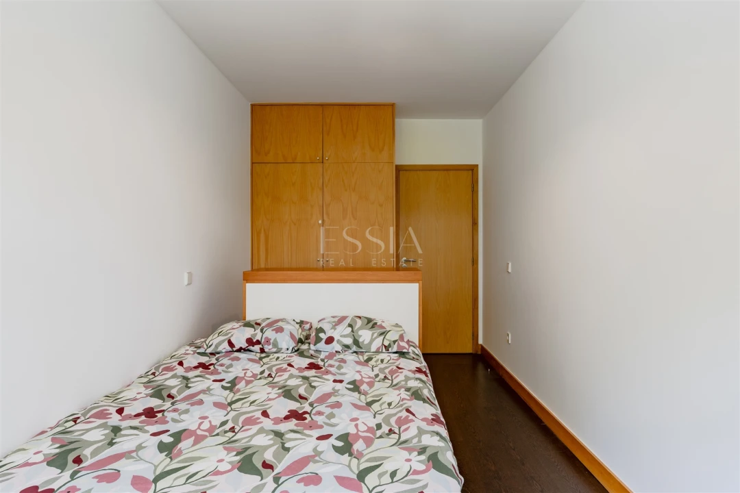 Apartamento T3 para Arrendamento em Cedofeita, Santo Ildefonso, Sé, Miragaia, São Nicolau e Vitória Foto 29