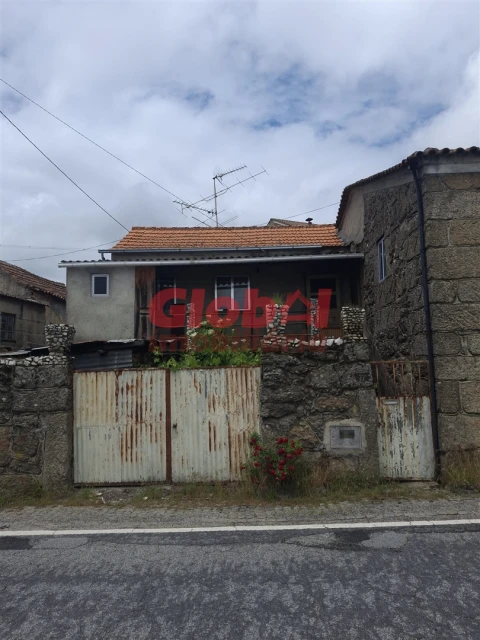 Moradia T0 para Venda em Romãs, Decermilo e Vila Longa