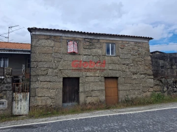 Moradia T0 para Venda em Romãs, Decermilo e Vila Longa