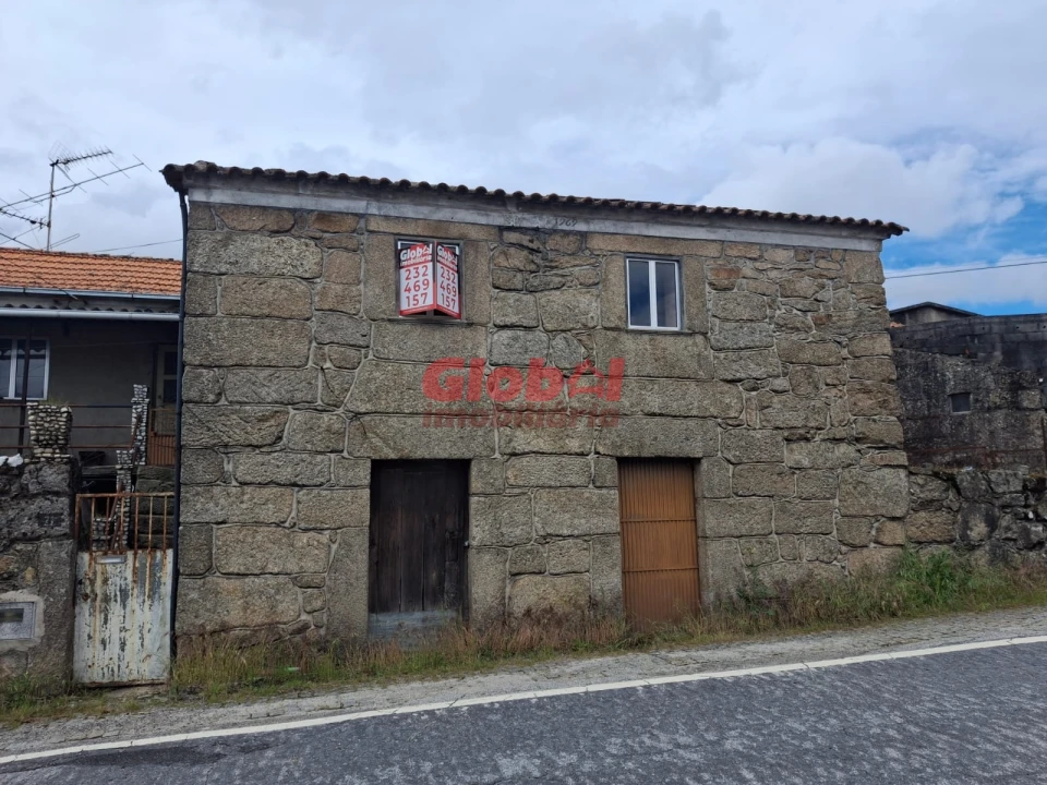 Moradia T0 para Venda em Romãs, Decermilo e Vila Longa Foto 1