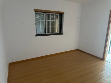 Moradia T5 para Venda em Leiria, Pousos, Barreira e Cortes