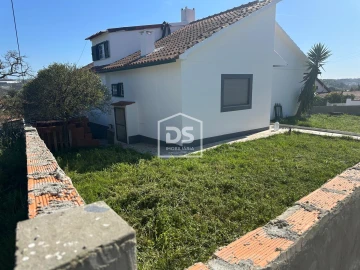Moradia T5 para Venda em Leiria, Pousos, Barreira e Cortes