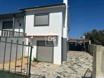 Moradia T5 para Venda em Leiria, Pousos, Barreira e Cortes