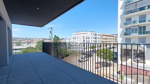 Apartamento T3 para Venda em Santo Antonio dos Olivais