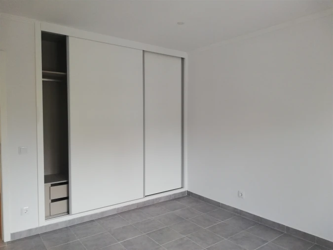 Moradia T7 para Arrendamento em Carcavelos e Parede Foto 26