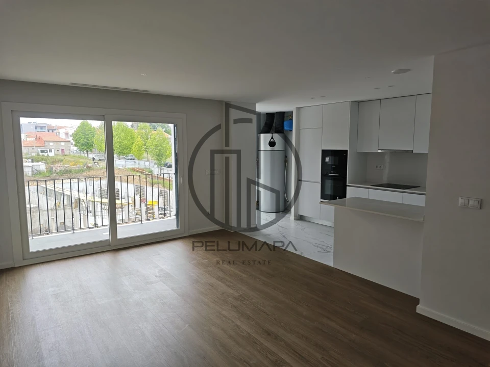 Apartamento T0 para Venda em Cidade da Maia Foto 8