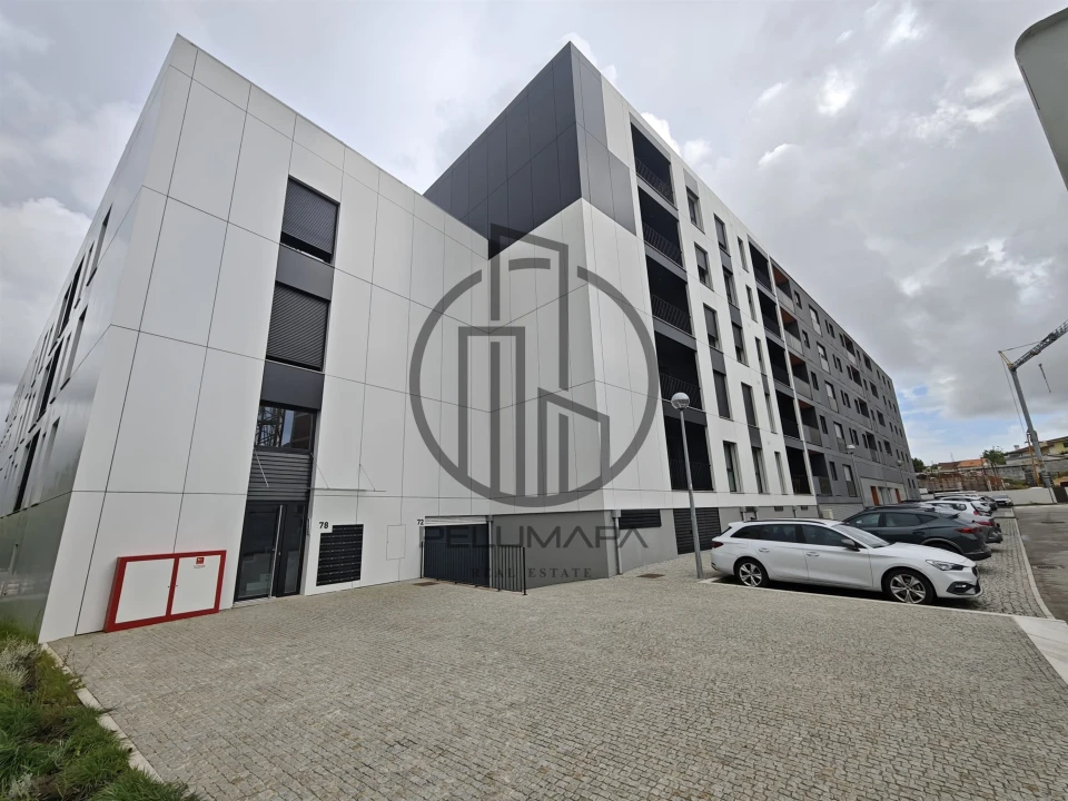Apartamento T0 para Venda em Cidade da Maia Foto 32