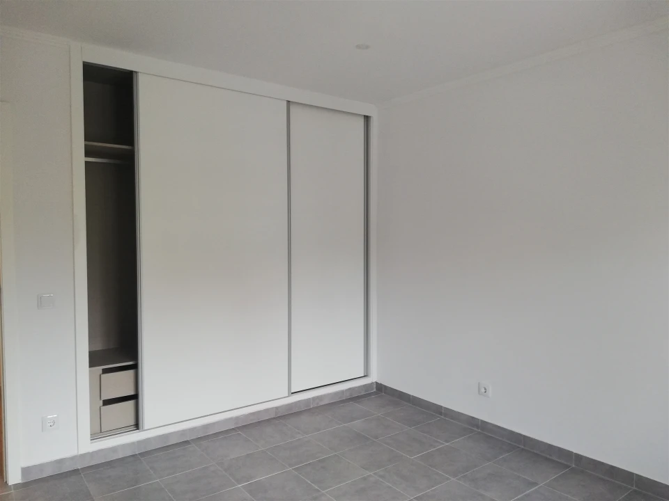Moradia T7 para Arrendamento em Carcavelos e Parede Foto 26