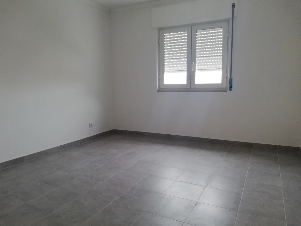 Moradia T7 para Arrendamento em Carcavelos e Parede Foto 31