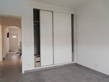 Moradia T7 para Arrendamento em Carcavelos e Parede