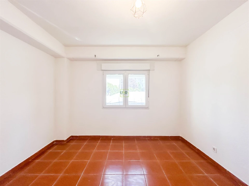 Apartamento T1 para Venda em Castelo Branco Foto 12
