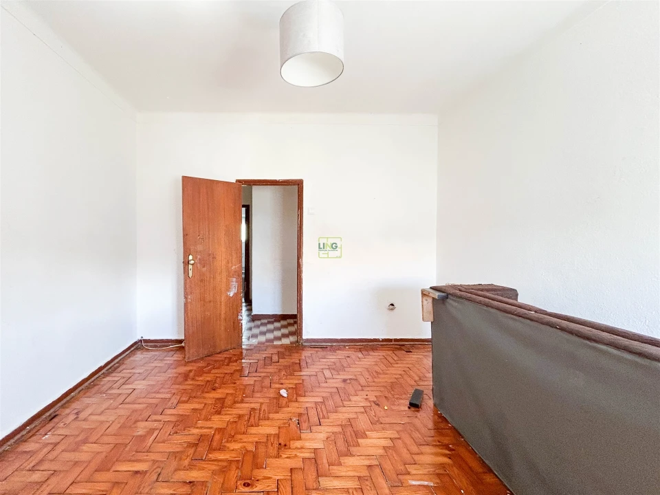 Apartamento T3 para Venda em Covilhã e Canhoso Foto 14