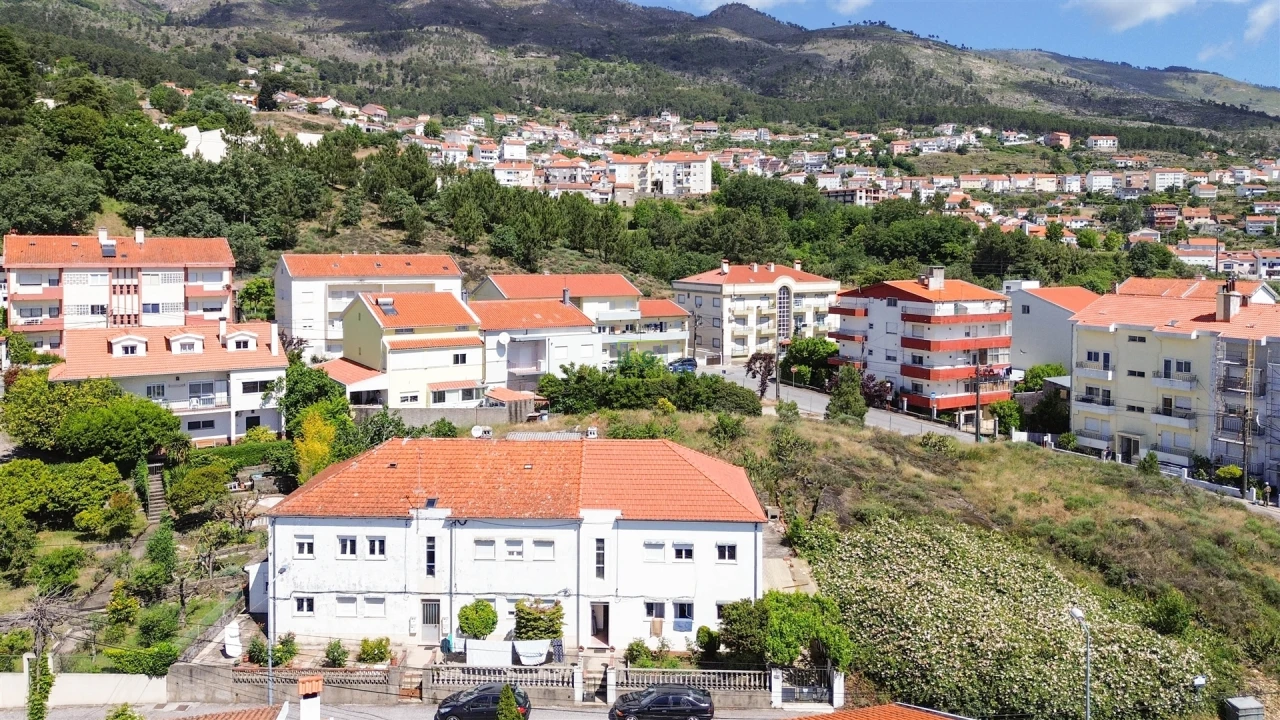 Apartamento T3 para Venda em Covilhã e Canhoso Foto 36