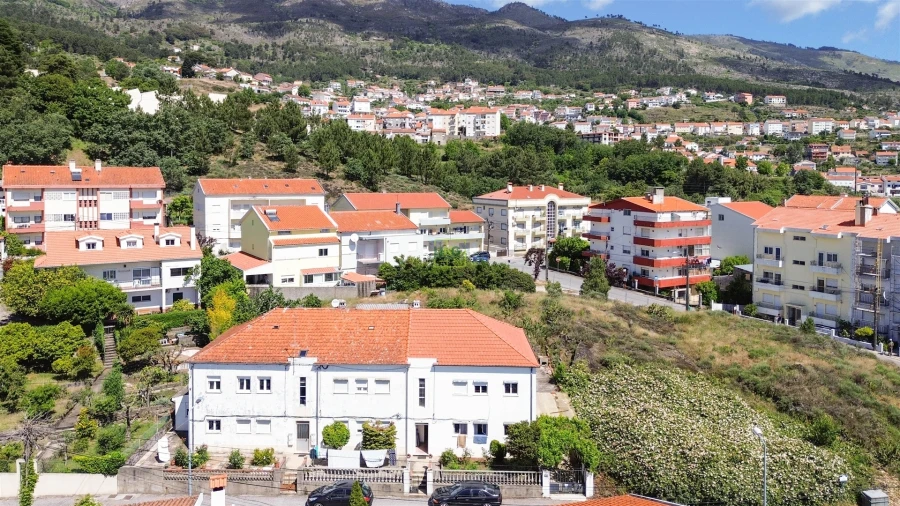 Apartamento T3 para Venda em Covilhã e Canhoso Foto 36