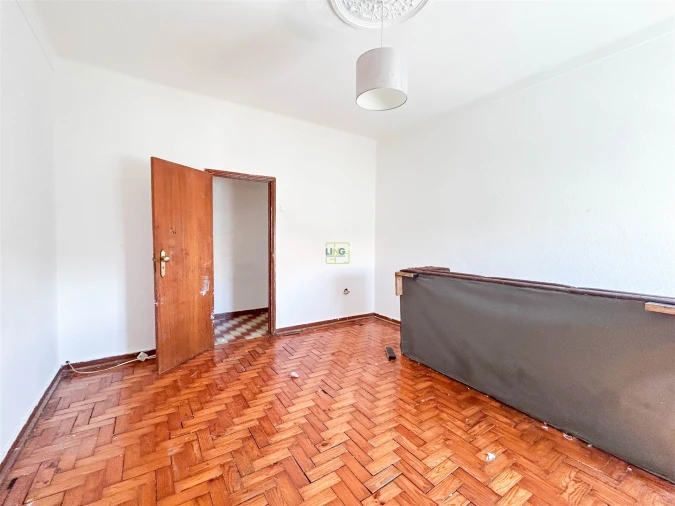 Apartamento T3 para Venda em Covilhã e Canhoso Foto 13