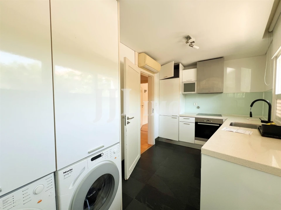 Apartamento T1 para Arrendamento em Belém Foto 9