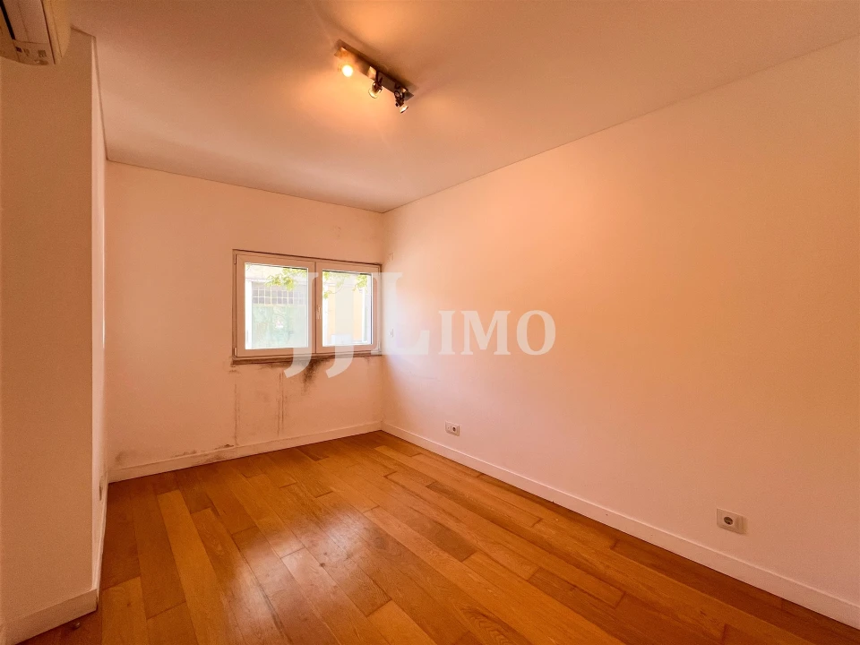 Apartamento T1 para Arrendamento em Belém Foto 16