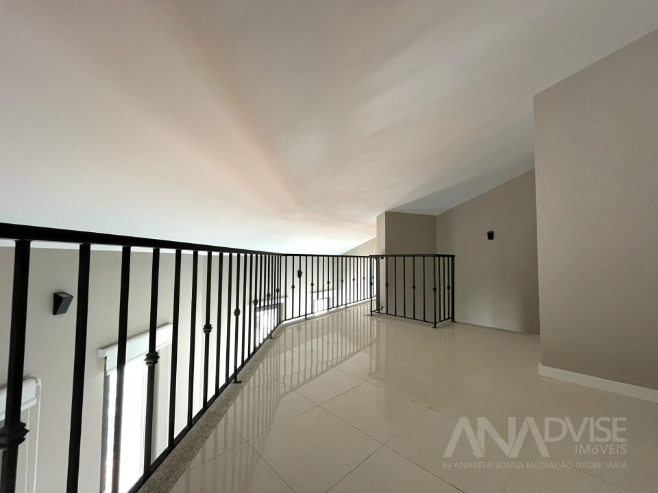 Apartamento T1 para Arrendamento em Viseu Foto 30