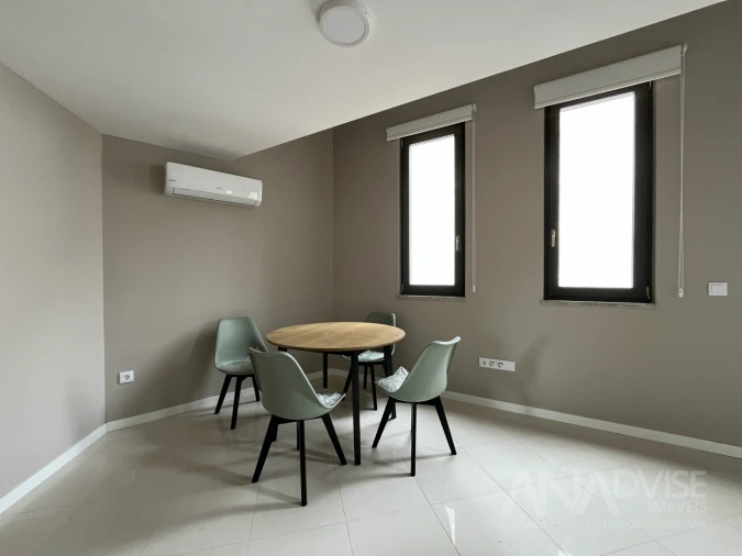 Apartamento T1 para Arrendamento em Viseu Foto 2