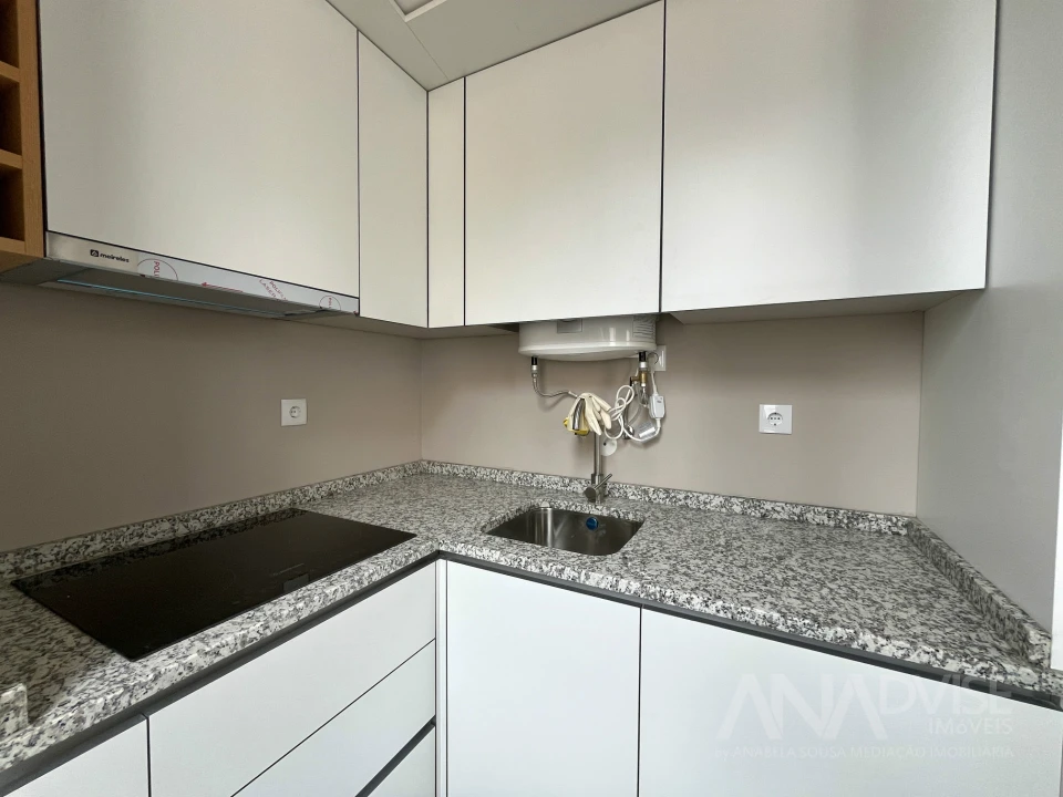 Apartamento T1 para Arrendamento em Viseu Foto 7