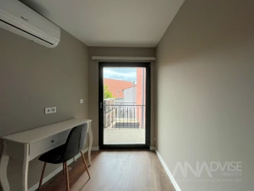 Apartamento T2 para Arrendamento em Viseu