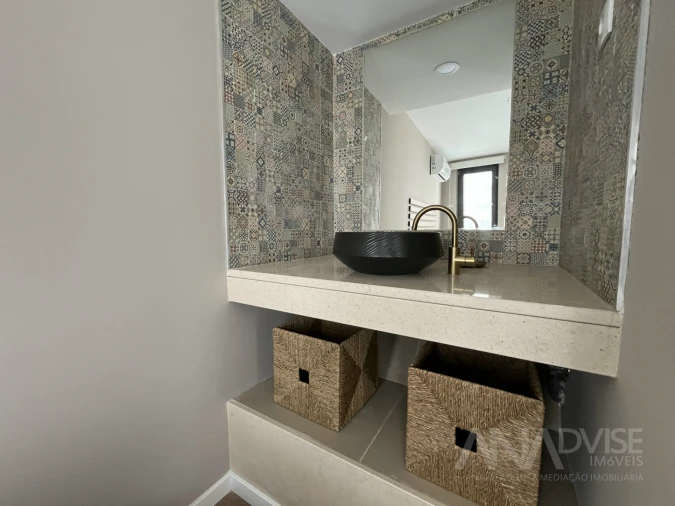 Apartamento T2 para Arrendamento em Viseu Foto 8