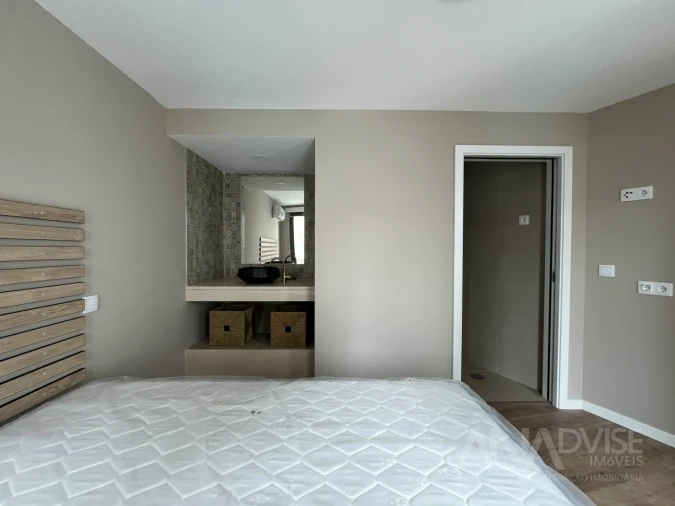 Apartamento T2 para Arrendamento em Viseu Foto 7