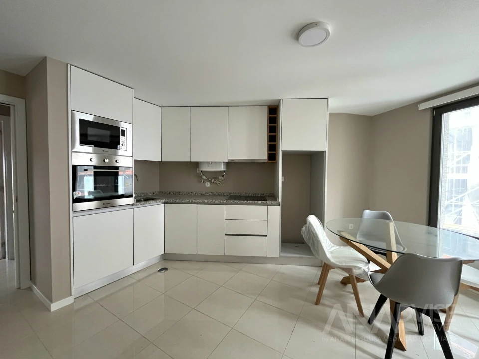 Apartamento T2 para Arrendamento em Viseu Foto 1
