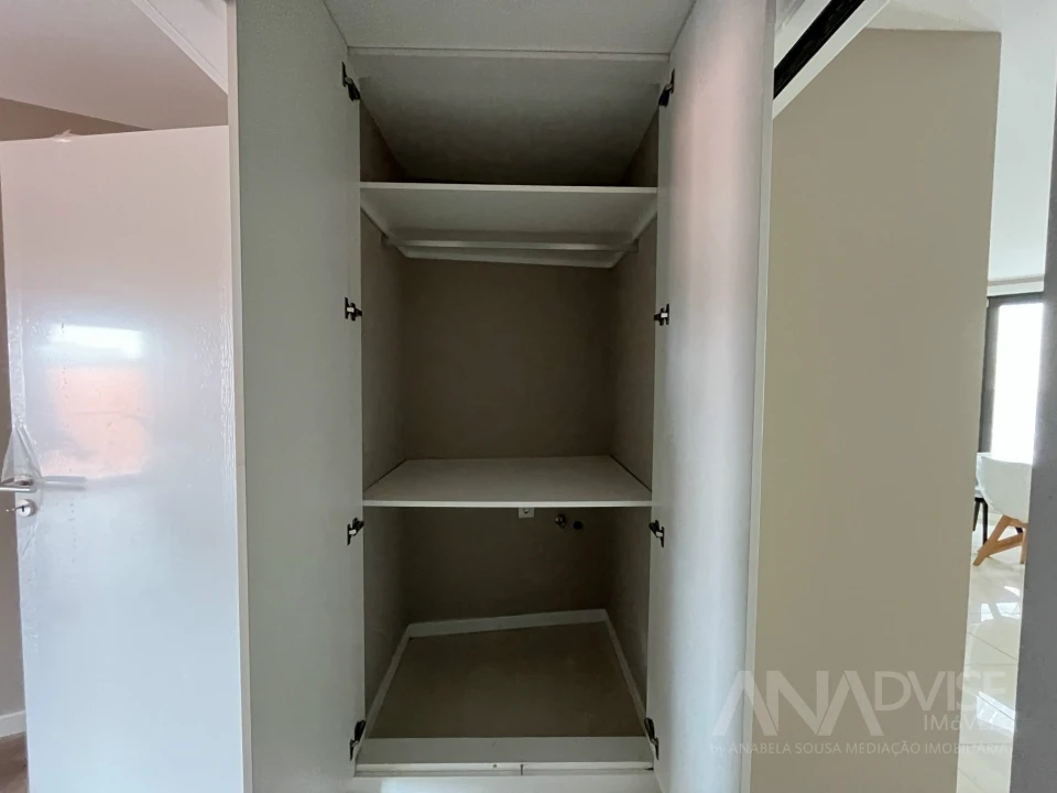 Apartamento T2 para Arrendamento em Viseu Foto 13