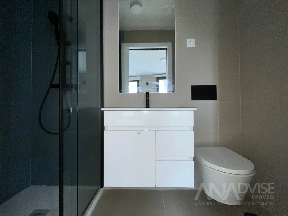 Apartamento T2 para Arrendamento em Viseu Foto 16