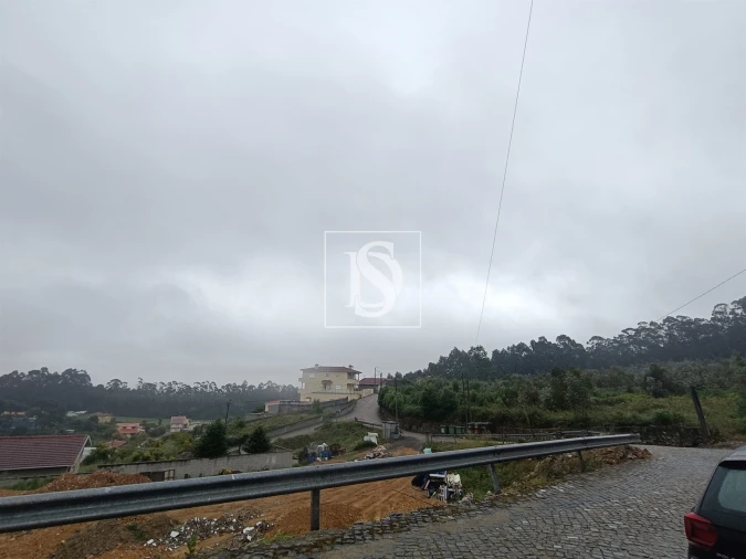 Terreno para Venda em Fornelo e Vairão Foto 5