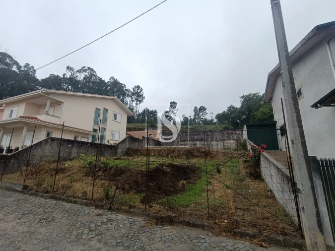 Terreno para Venda em Fornelo e Vairão Foto 9