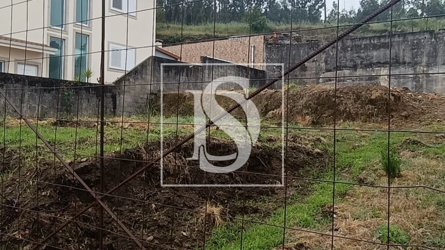 Terreno para Venda em Fornelo e Vairão