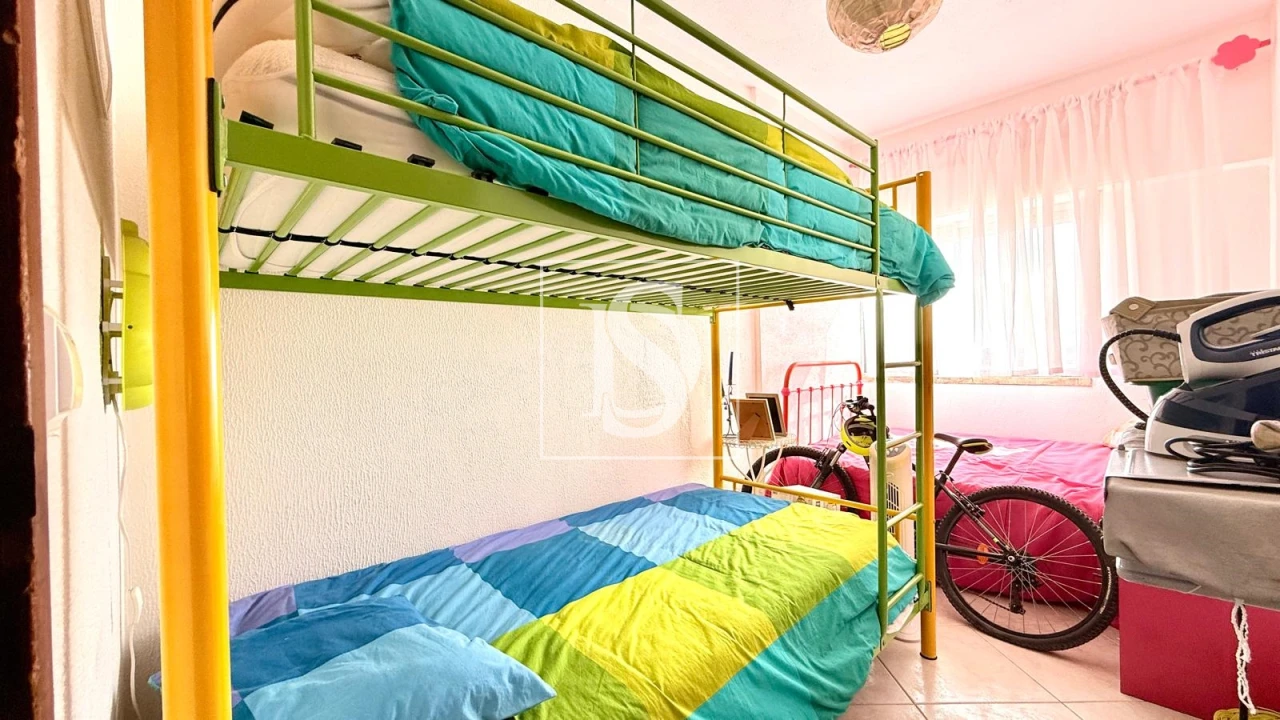 Apartamento T4 para Venda em Moita Foto 10
