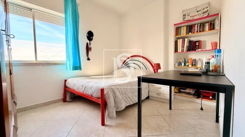 Apartamento T4 para Venda em Moita