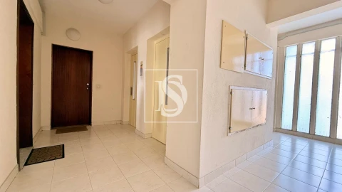 Apartamento T4 para Venda em Moita