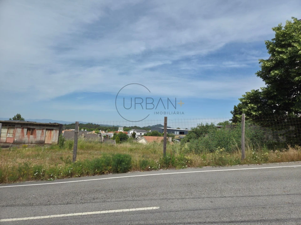 Terreno para Venda em Mundão Foto 14