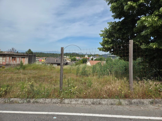 Terreno para Venda em Mundão Foto 13