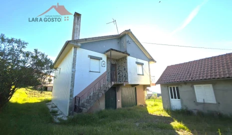 Moradia T3 para Venda em Bornes e Burga