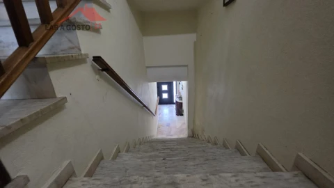Moradia T4 para Venda em Macedo de Cavaleiros