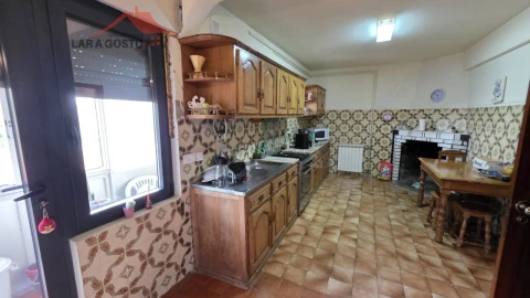 Moradia T4 para Venda em Macedo de Cavaleiros