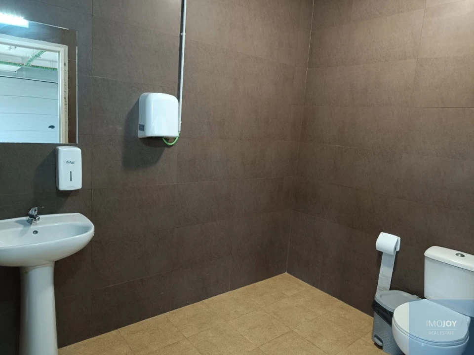 Garagem para Arrendamento em Portimão Foto 11