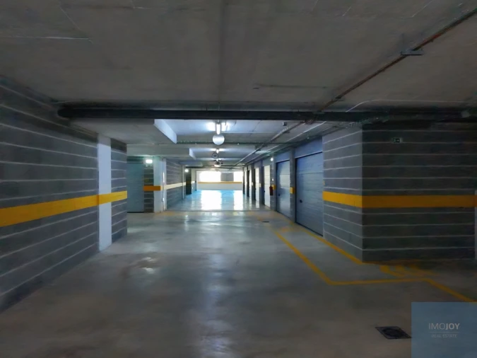 Garagem para Arrendamento em Portimão Foto 15
