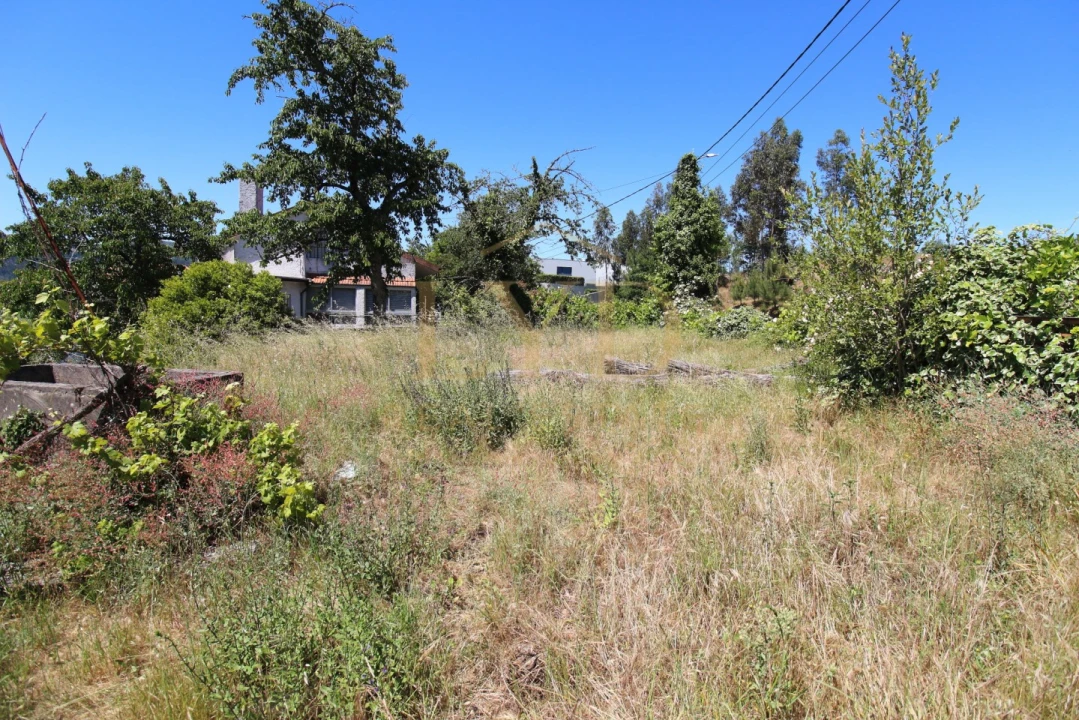 Moradia T2 para Venda em Cinfães Foto 14
