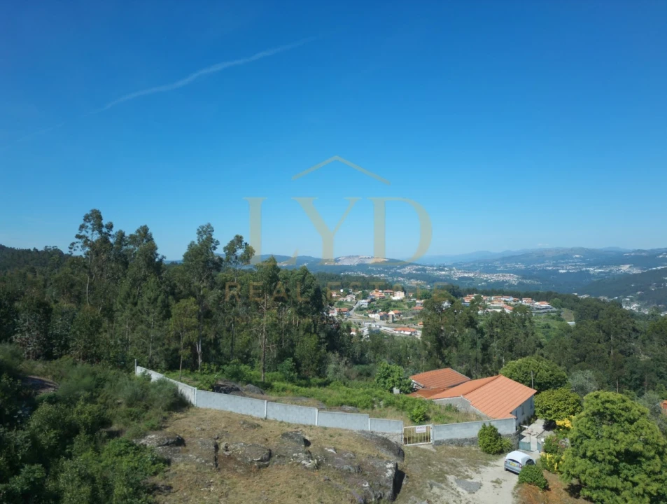 Terreno para Venda em Canelas Foto 1