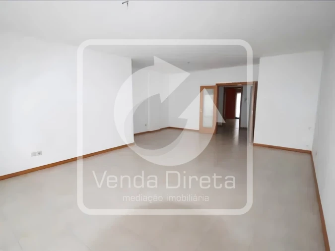 Apartamento T3 para Venda em Pinhal Novo Foto 2