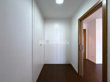 Moradia T4 para Venda em Nossa Sra de Fatima