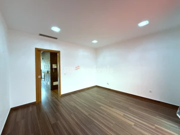 Moradia T4 para Venda em Nossa Sra de Fatima